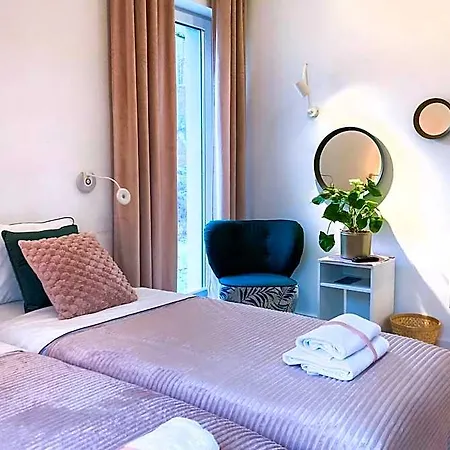 Chummy House شقة فندقية