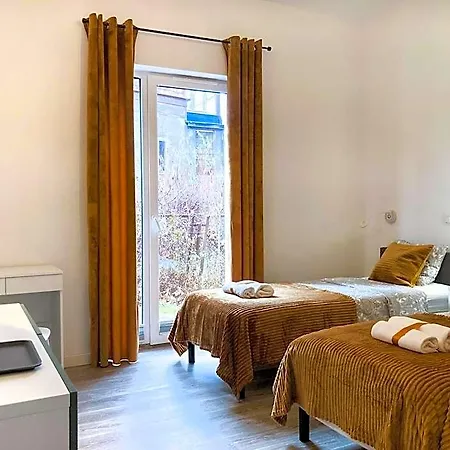 Chummy House 3*